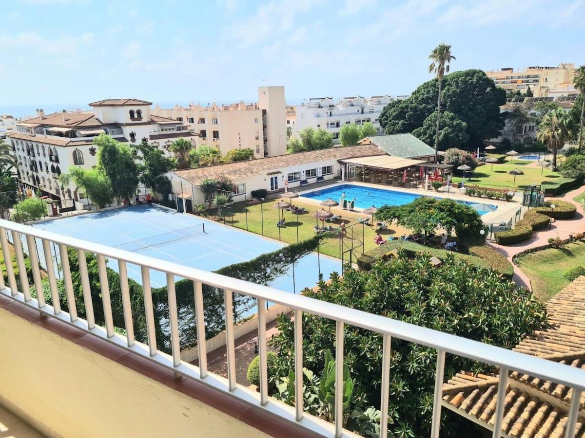 Apartamento Moderno Y Con Estilo En La Carihuela Torremolinos Zewnętrze zdjęcie
