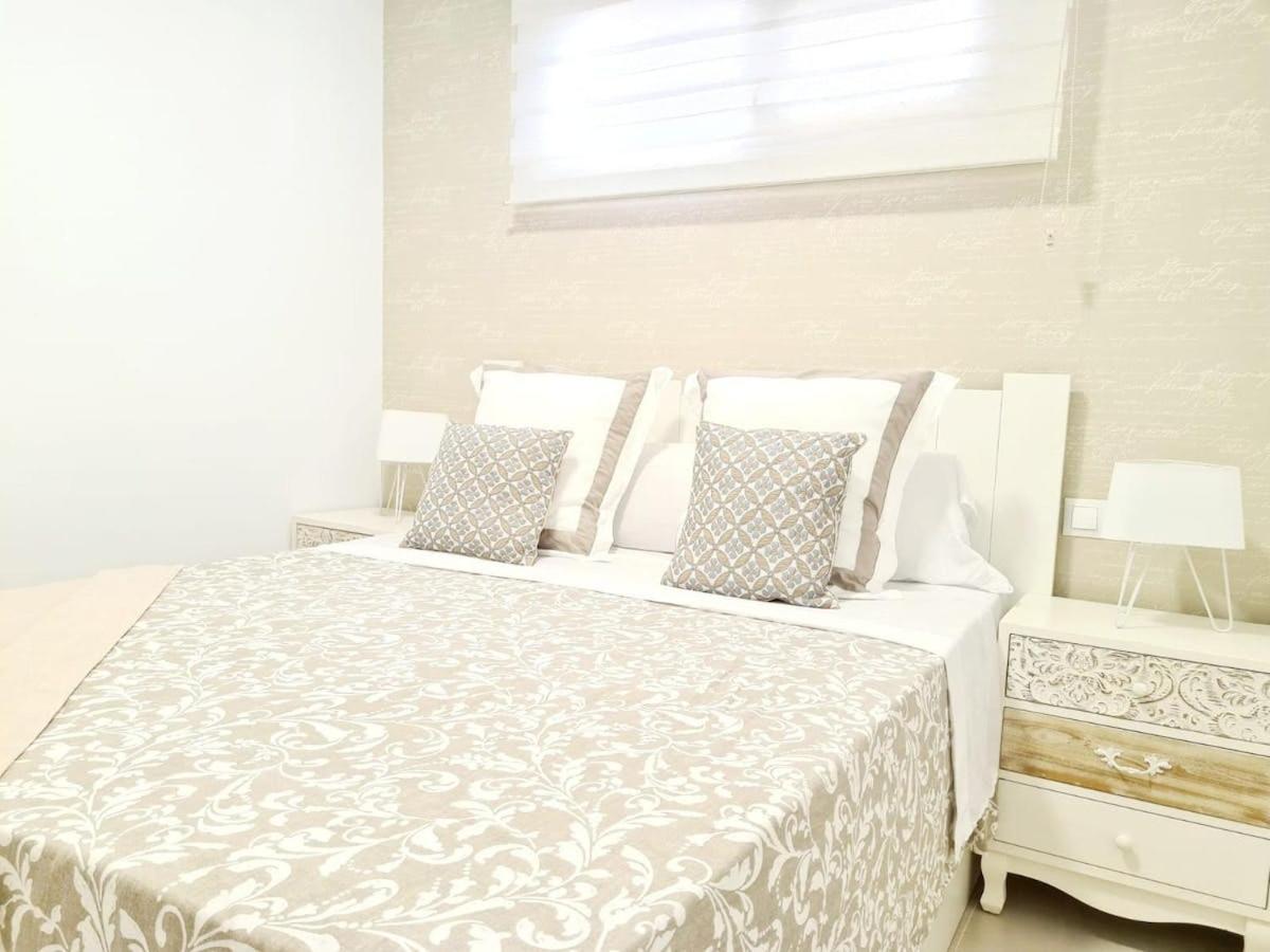 Apartamento Moderno Y Con Estilo En La Carihuela Torremolinos Zewnętrze zdjęcie