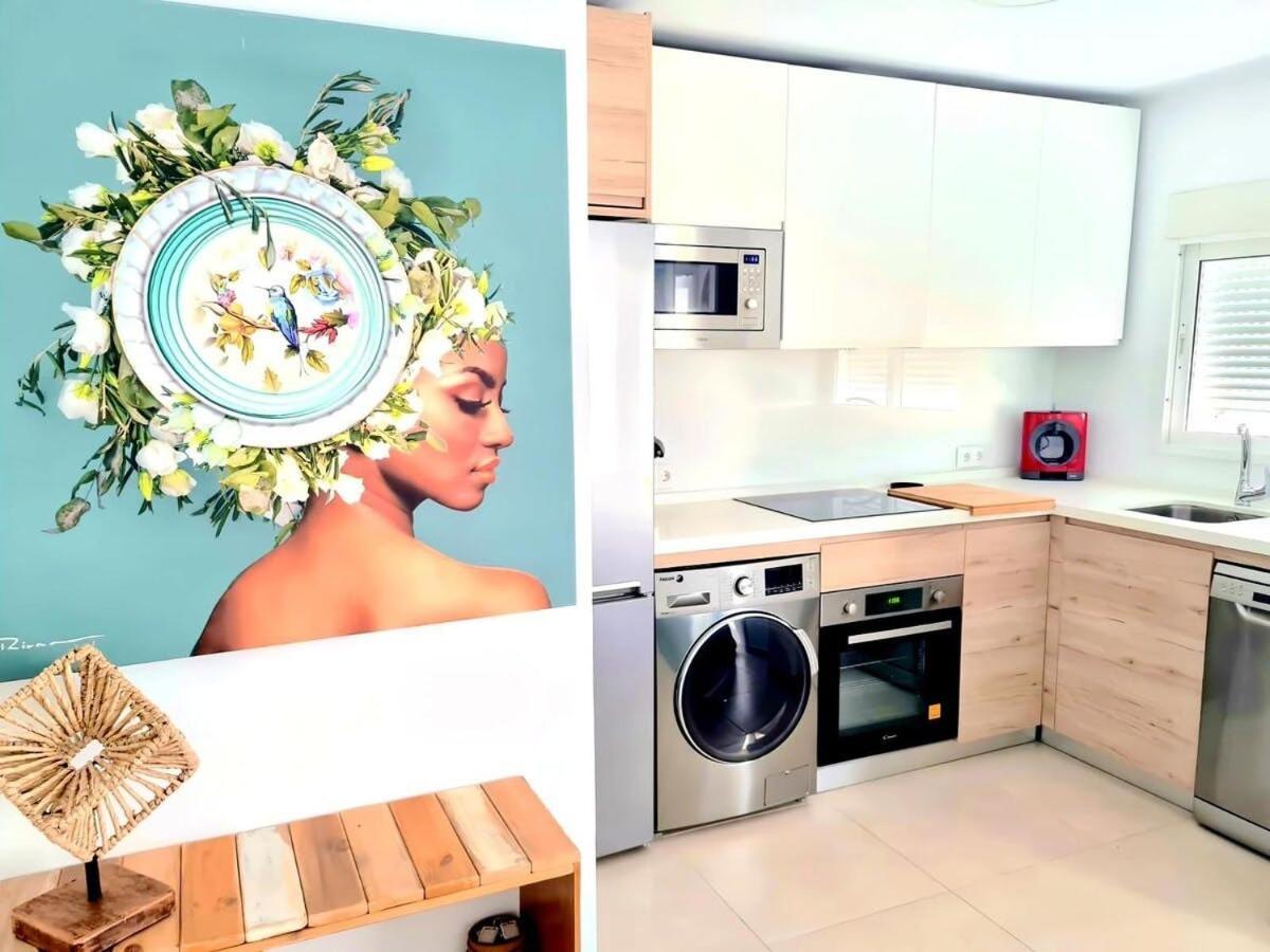 Apartamento Moderno Y Con Estilo En La Carihuela Torremolinos Zewnętrze zdjęcie